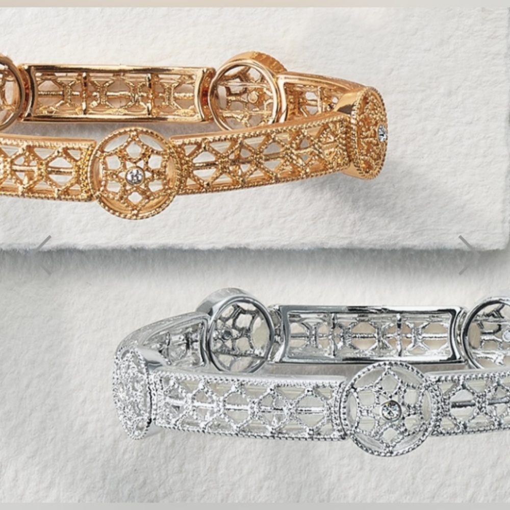 Filigree medallion bracelet